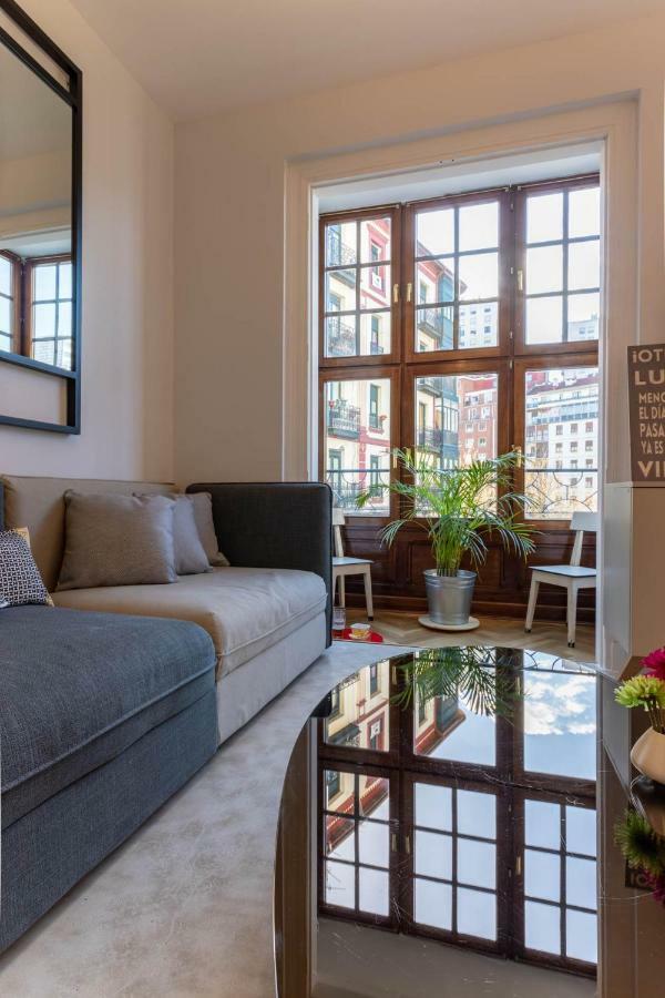 Acogedor, De Diseno Moderno En Zona Antigua Διαμέρισμα Μπιλμπάο Εξωτερικό φωτογραφία